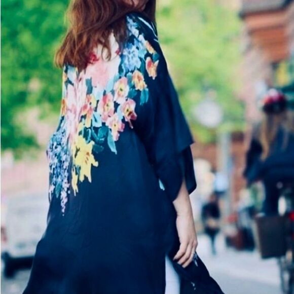 SOLD Johnny Was Malani 100% Silk Floral Print Long Kimono Tunic Navy Blue Size M - Picture 3 of 16